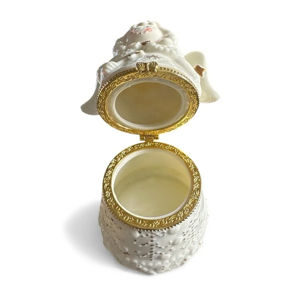 Angel Trinket Box Jar Porcelain Ivory Color‎ with Gold Trim Hinged Opening - Picture 4 of 4